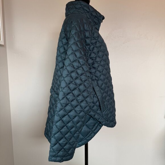 ATHLETA WHISPER FEATHERLESS PUFFER JACKET - Picture 2 of 9